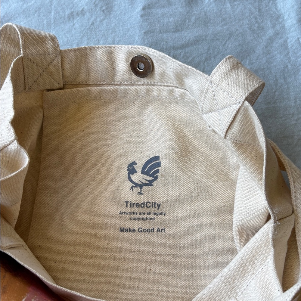 Canvas Tote Bag with Painted Girl Illustration - Cream - Picture 5 of 7